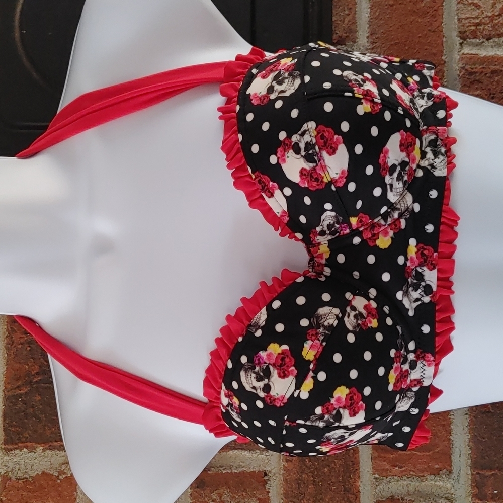 Hot Topic Skull Bikini Top Size S